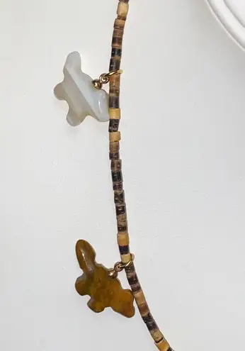 Natural Stone Carved Animal Totem Fetish Heishi Necklace Brown