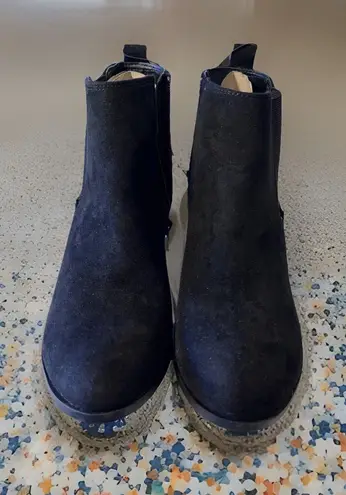 Dolce Vita Women's Black Collyns Short Bootie Suede Leather Stack Heel Size 7.5