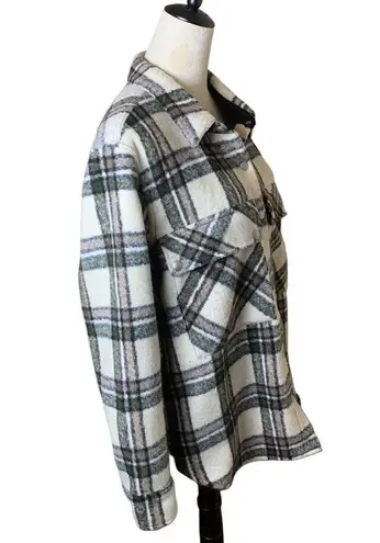 BLANK NYC  Oversized Flannel Shirt Jacket Shacket Sz Large Cabincore Fall Plaid