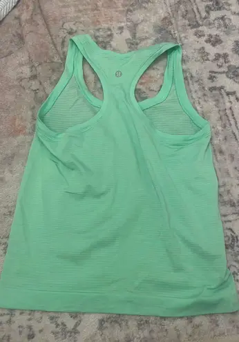 Lululemon Swiftly Tech Tank