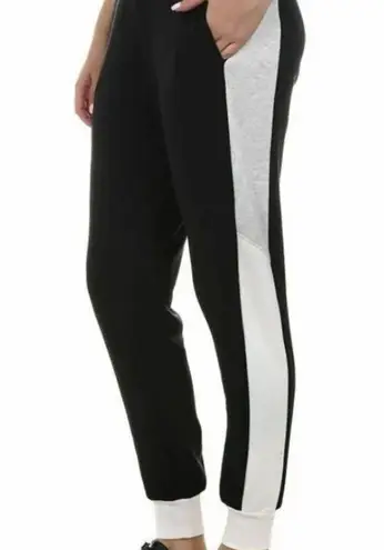 Nike NWT Women's  Air Sportswear Black Pants Joggers Medium Large MSRP C19