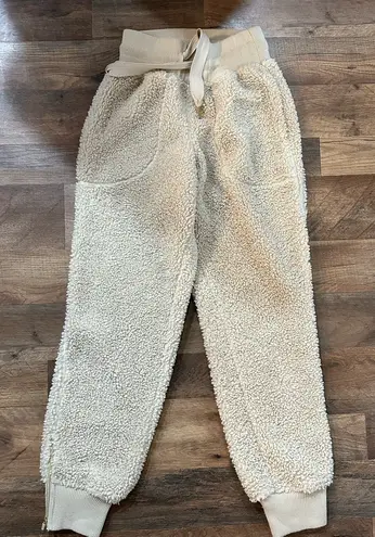 JoyLab  Cream Sherpa Joggers thumbnail 1