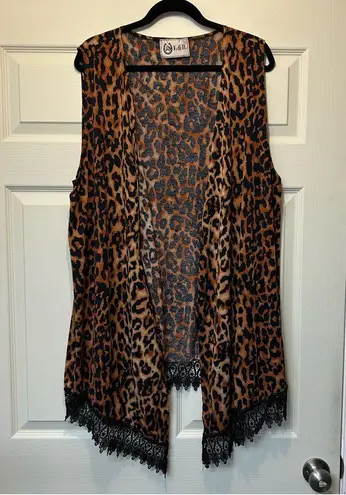 L&B Lucky & Blessed Animal Print Open Front Sleeveless Vest Lace Trim Womens Size XL