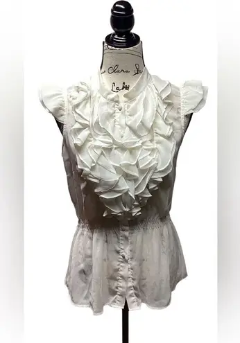 Ali & Kris ruffle blouse. Ivory in color. Size Medium