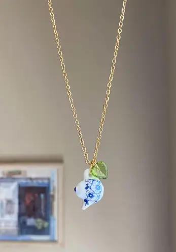 Handmade porcelain tea pot & leaf unique fun fairy antique style necklace🫖🍃🌀