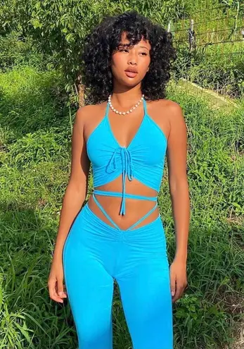 I am gia  Halo Short Set