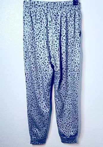 QIYUN.Z Leopard Print Casual Pants Elastic High Waist Pockets Size Small New! Gray