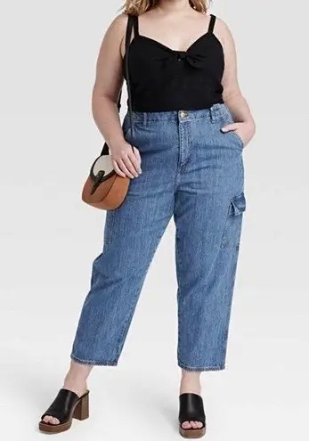 Universal Thread Cargo Boyfriend Jeans Mid Rise 100% Cotton Medium Wash Size 14 Blue
