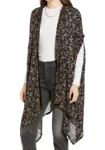 Treasure & Bond Oversize Print Ruana in Black Palm Floral, Size OS