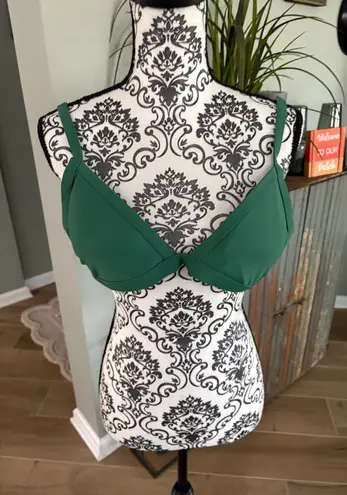 93 Play Street NWOT 93 place St. size 2XL green bikini swim top