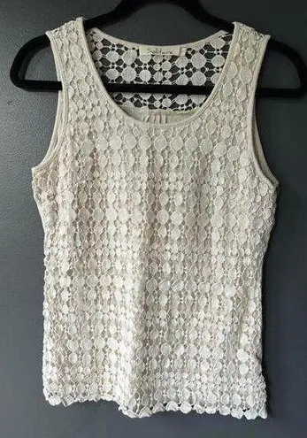Solitaire Crochet Lace Tank Top - Elegant Beige Sleeveless Blouse