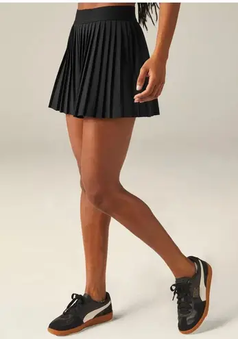 Beyond Yoga If You Pleats Mini Skirt - Black - Size Medium