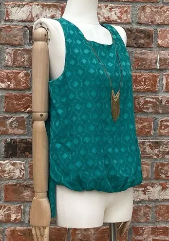 By & By teal sleeveless boho top with an attached long gold necklace / M / EUC Size M