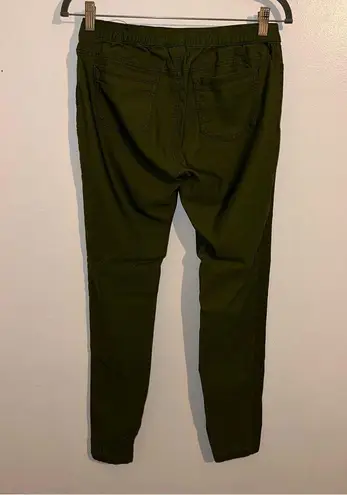 South Pole Vintage Super Stretch Olive Green Colored Pants size Large