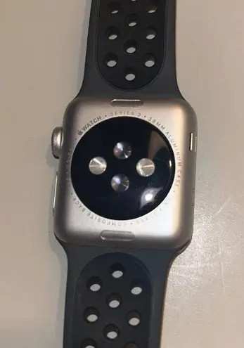 Apple  Watch Series 3