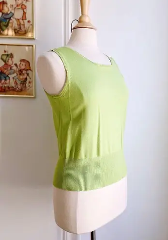 Leo & Nicole  Green Sleeveless Sweater Tank Shell M Medium Classic Office EUC