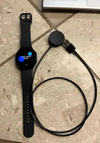 Samsung Galaxy Watch5 (4GHZ)