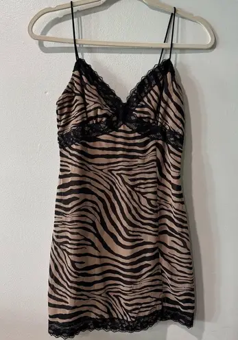 Princess Polly  Mini Dress Womens Size 4 Brown Zebra Animal Print V Neck Lace Y2K