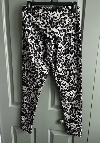 Balance Collection aka Marika High Rise Tummy Control Legging Sz L Leopard Print
