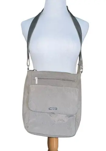 Baggallini  Travel Crossbody Bag Gray Water Resistant Nylon Lightweight Pockets