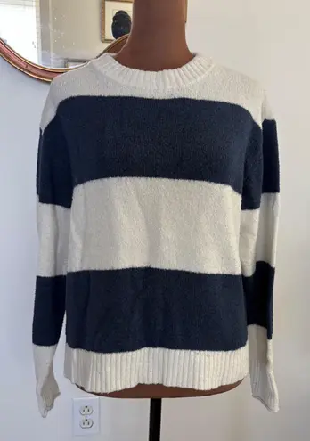 American Eagle Women's Striped Crew Neck Sweater