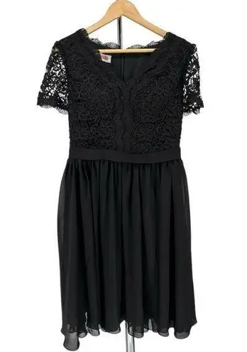 JJ's House JJ’s House A-line V-Neck Knee-Length Chiffon Lace Bridesmaid Dress Black sz 8