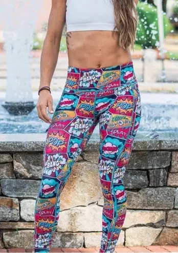 Constantly Varied Gear CVG Knockout Comic Capri Crossfit Leggings Size XL Blue