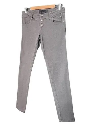 Tripp NYC Gray Skinny Lowrise Jeans Silver Skull Rivets T Pockets Women’s Size 7