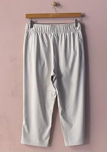 32 Degrees Cool Beige Capri Pants Size XS EUC