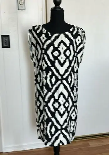 Angie full Midi Black & White Dress