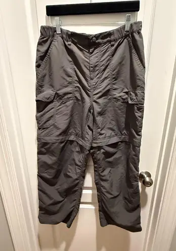 Rei Co-op REI Women's Hiking Pant Size
10T Gray Nylon Zip Off
Convertible Cargo