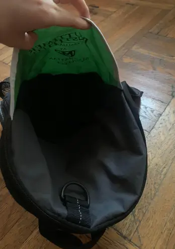 Boutique Black and green lightweight backpack