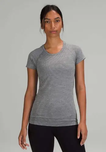 Lululemon  Athleta Swiftly Tech Tee