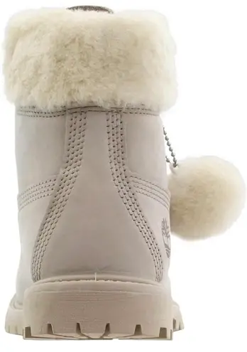 Timberland 6 Inch Shearling cream and white boots with faux fur lining