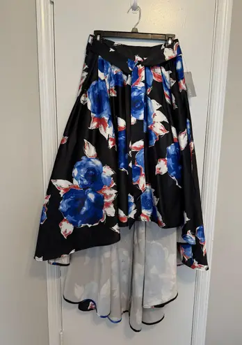 Gracia Women's Long Multicolor Floral Skirt Size M