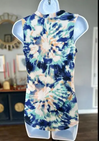 Tie Dye Tank w/Mini Turtle Neck