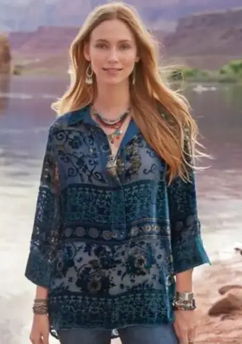 Sundance Midnight Hue Tunic top