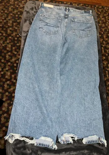 American Eagle Dreamy Drape Super Hi-Rise Baggy Wide Leg Jean