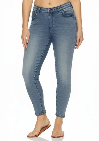 Elle Jeans Women's Light Blue Wash Stretch Faded Casual Chic Size 14R