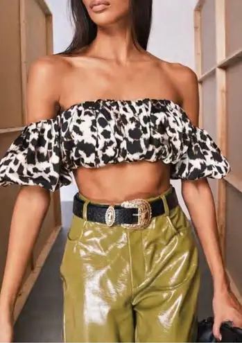 Missguided Misguided Leopard Print Cropped Ruffled Bardot Top