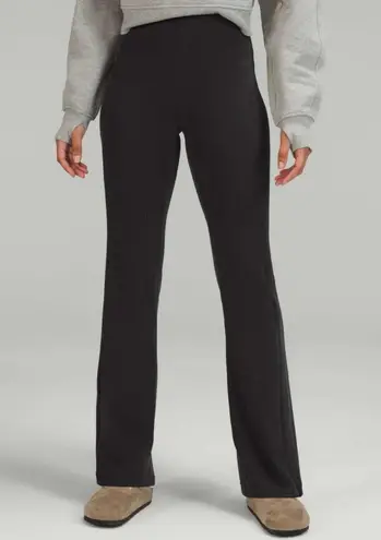 Lululemon 8 Brushed Softstreme Ribbed Flared Pant 32.5" Zip Ankle W5EUBS Workout Black Size 28