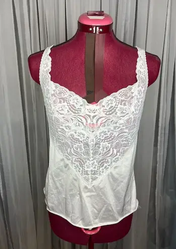 Vanity Fair Camisole slip white extra lace