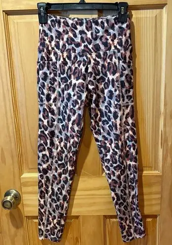 Bally Total Fitness Women's Leopard Print
Yoga Pants with Pockets Size Small Brown