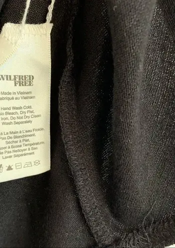 Wilfred Free Aritzia Burnette Swing Flowy Racerback Basic Tank Top Black Small