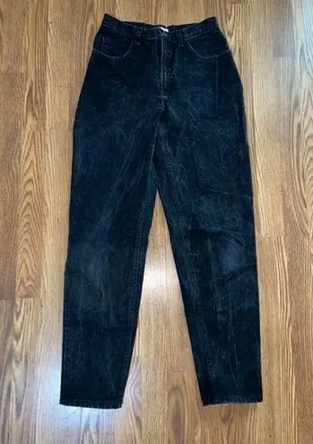 London Jean Funky Vintage 1980s/90s The  High Rise Tapered Leg Jean!