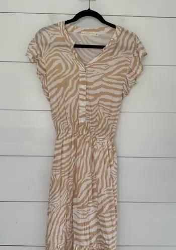 Fair Haven Women’s Medium Tan Patterned Maxi Dress Flowy