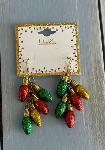 Lux NWT!  Fun Dangle Christmas Pierced Earrings Glitter Bulbs In Gold Red & Green