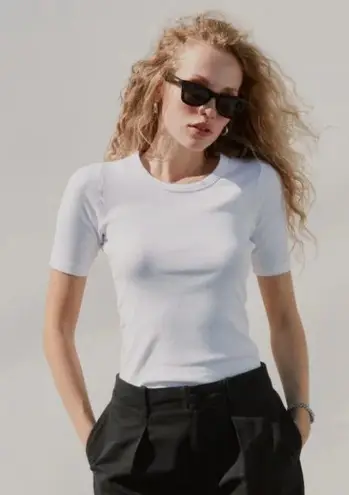 AYR The Exec in White