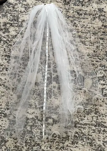 Bride Wedding Veil White Size undefined - Image 3