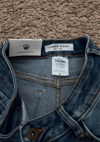 Encore jeans Medium Wash Distresed Bermuda Shorts